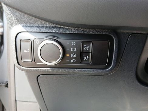 New 2025 Ford Explorer Active image 22