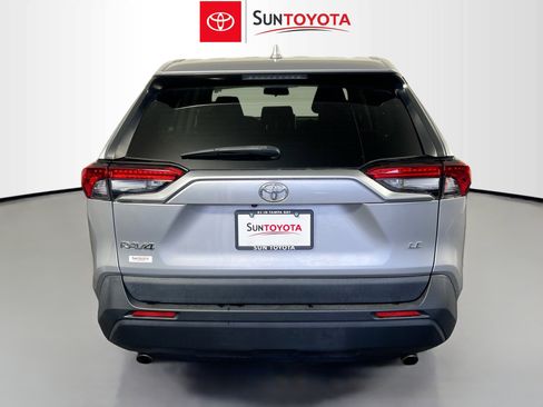 Used 2024 Toyota RAV4 LE image 5