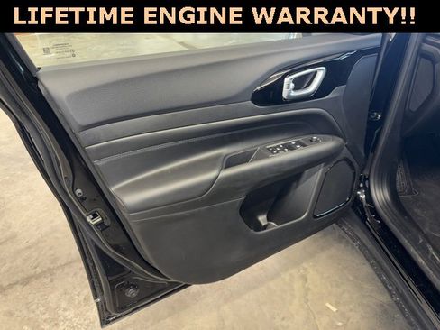 New 2026 Jeep Compass Limited image 12