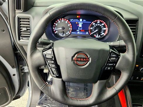 Used 2023 Nissan Frontier PRO-4X w/ Pro-4X Premium Package image 14