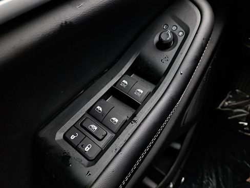 New 2026 Jeep Grand Cherokee Limited w/ Luxury Tech Group II AWD/4WD image 25