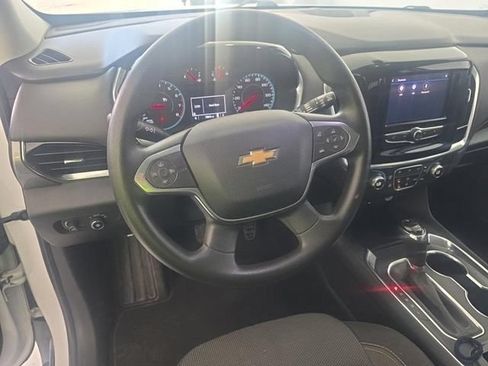 Used 2020 Chevrolet Traverse LS FWD image 7