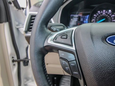 Used 2023 Ford Edge Titanium AWD/4WD image 21
