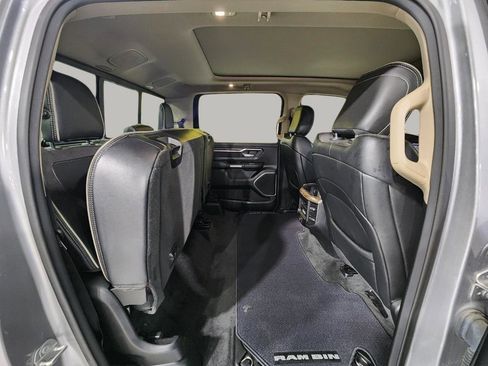 Used 2020 RAM 1500 Laramie image 32