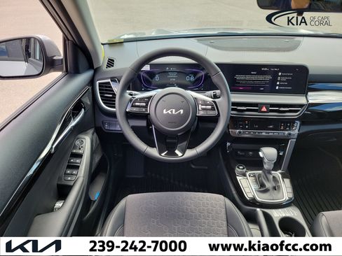 New 2026 Kia Seltos S FWD image 15