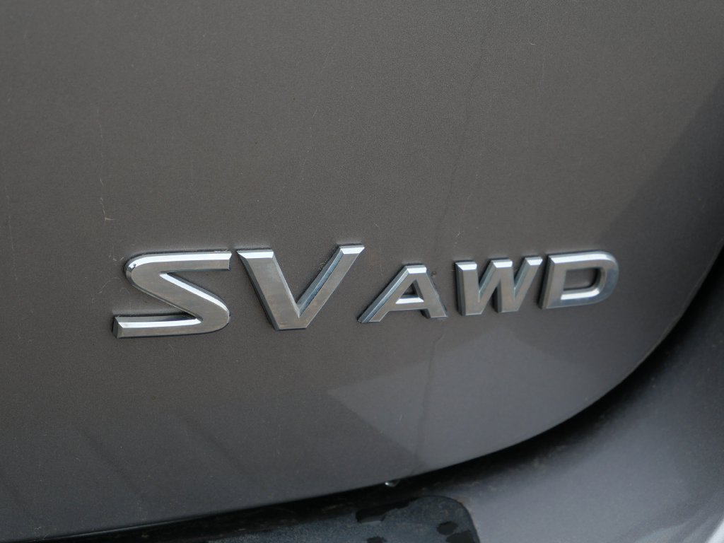 Used 2011 Nissan Rogue SV AWD/4WD image 8