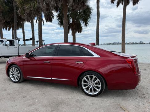 Used 2015 Cadillac XTS Luxury w/ Driver Awareness Package FWD image 3