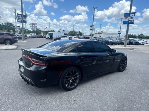 Used 2022 Dodge Charger Scat Pack w/ Plus Group RWD image 6