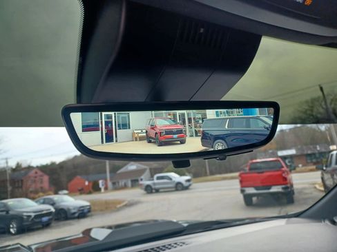 Used 2026 Chevrolet Silverado 1500 ZR2 image 13