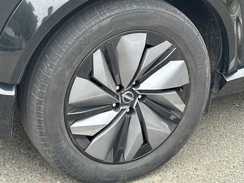 Certified 2023 Nissan Ariya FWD image 4