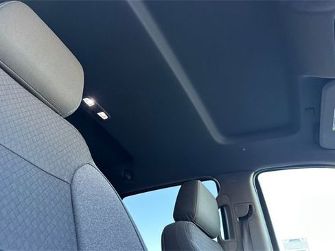 Used 2019 GMC Sierra 1500 SLE image 15