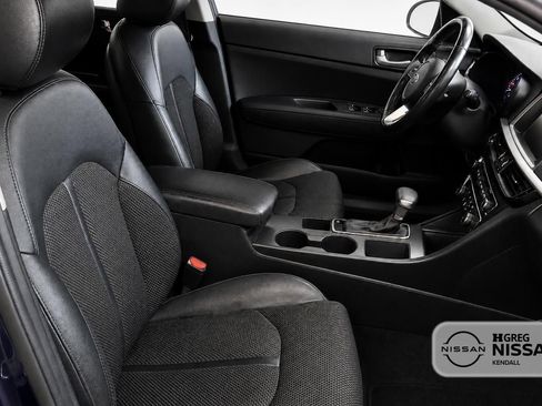 Used 2020 Kia Optima S FWD image 8
