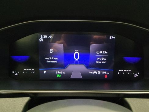 Used 2025 Volkswagen Jetta Sport image 23