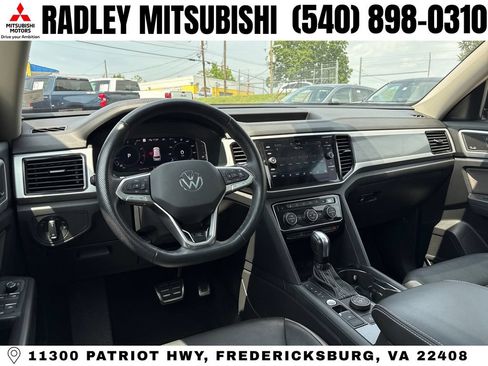 Used 2023 Volkswagen Atlas SEL Premium AWD/4WD image 14