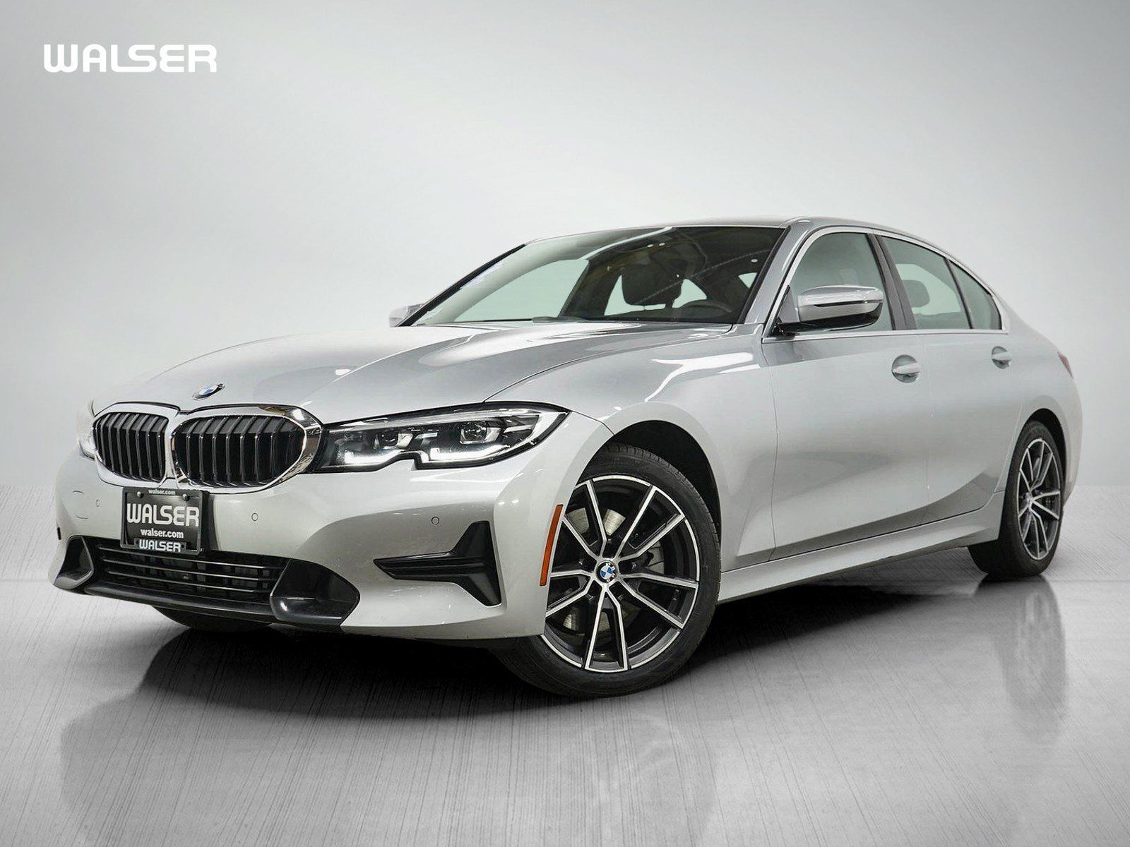 Used 2019 BMW 330i xDrive Sedan w/ Convenience Package AWD/4WD image 1