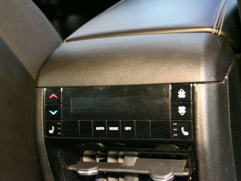 Used 2021 Jeep Grand Cherokee L Limited AWD/4WD image 15