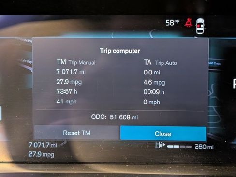 Used 2023 Volvo XC60 B5 Plus w/ Climate Package image 19