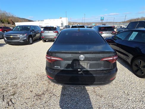 Used 2021 Volkswagen Jetta S w/ Driver Assistance Package image 6