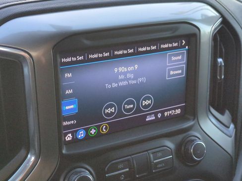 Used 2021 Chevrolet Silverado 1500 RST w/ Bed Protection Package RWD image 13