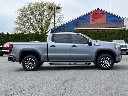 Certified 2021 GMC Sierra 1500 AT4 w/ AT4 Value Package AWD/4WD image 3