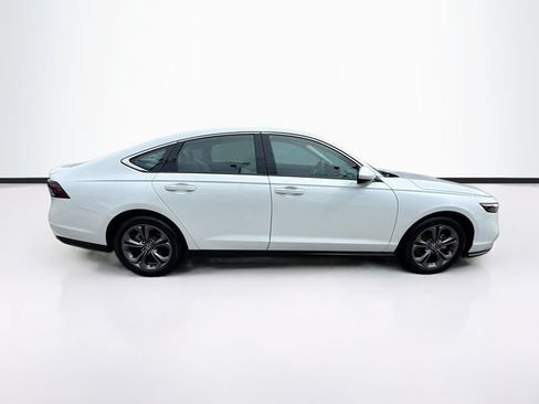 Certified 2023 Honda Accord EX image 10
