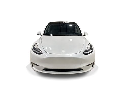 Certified 2023 Tesla Model Y Long Range AWD/4WD image 2