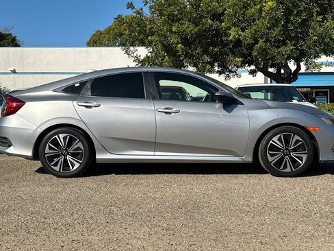 Used 2016 Honda Civic EX-T image 3