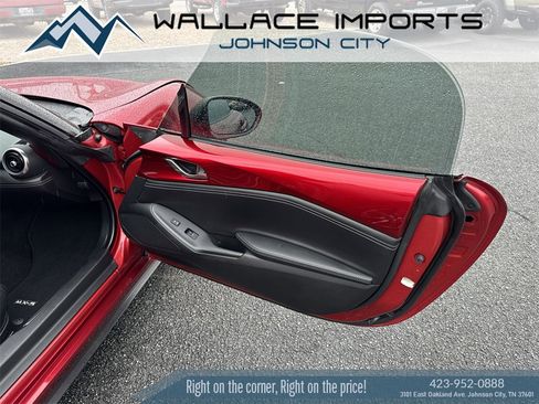 Used 2021 MAZDA MX-5 Miata Grand Touring image 39