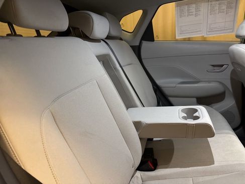 Used 2024 Hyundai Kona SEL w/ Convenience Package image 22