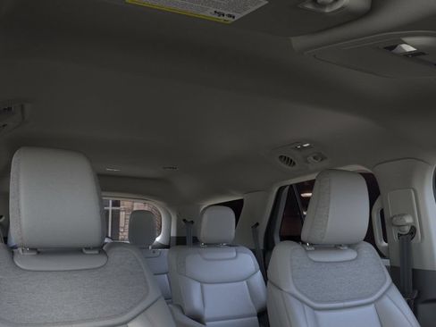 New 2026 Ford Explorer Active w/ Active Comfort Package RWD image 22