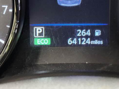 Used 2020 Nissan Rogue S FWD image 19