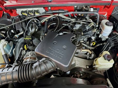 Used 2010 Ford Ranger XLT image 27