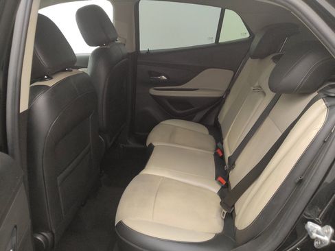 Used 2020 Buick Encore Preferred FWD image 18