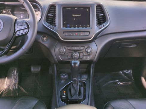 Used 2023 Jeep Cherokee Altitude Lux image 11