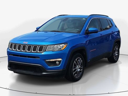 Used 2019 Jeep Compass Latitude w/ Popular Equipment Group FWD image 8