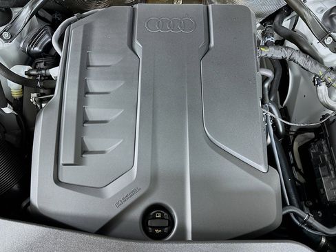 New 2025 Audi Q5 Premium Plus image 12