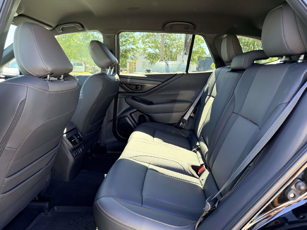 Used 2025 Subaru Outback Wilderness AWD/4WD image 16
