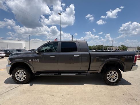 Used 2017 RAM 2500 Laramie w/ Off Road Package AWD/4WD image 5