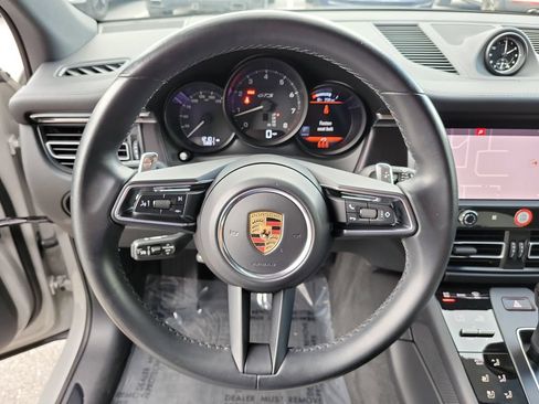 Certified 2024 Porsche Macan GTS AWD/4WD image 35