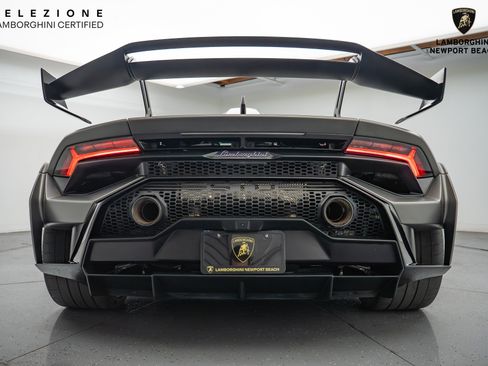 Used 2023 Lamborghini Huracan STO RWD image 20