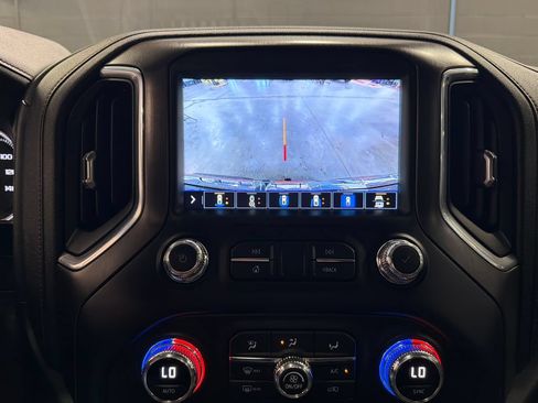 Used 2021 GMC Sierra 1500 AT4 w/ AT4 Premium Package AWD/4WD image 10