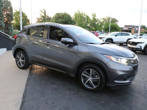Used 2022 Honda HR-V EX image 6