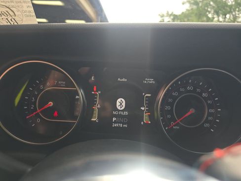 Used 2020 Jeep Wrangler Unlimited Rubicon w/ Quick Order Package 28Y Recon image 12