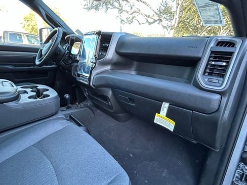 Used 2024 RAM 3500 Tradesman image 28