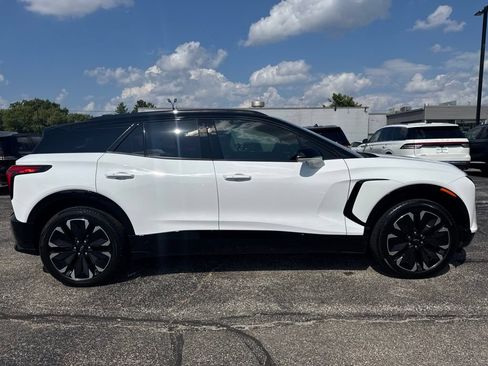 Used 2024 Chevrolet Blazer EV RS AWD/4WD image 3
