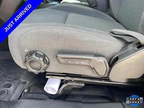 Used 2024 Jeep Gladiator Sport AWD/4WD image 27