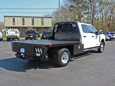 Used 2024 Ford F350 XL w/ XL Chrome Package image 14