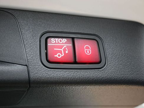 Used 2024 Mercedes-Benz EQB 300 4MATIC w/ Winter Package image 17