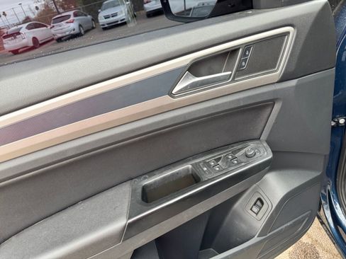Used 2021 Volkswagen Atlas SE FWD image 11