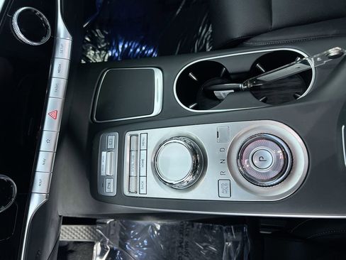 Used 2025 Genesis GV70 2.5T AWD/4WD image 22